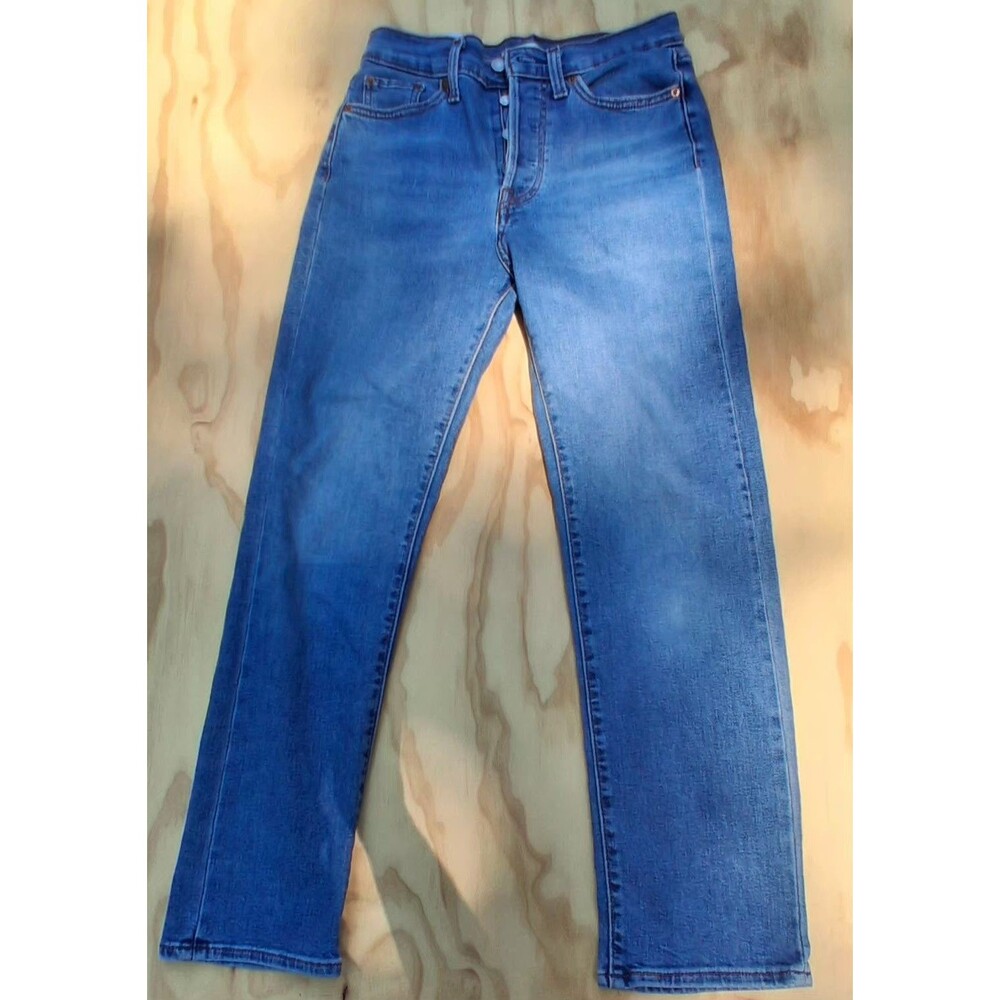 Levi's Wedgie Straight Jeans Women's 27x27 High Rise Button Fly Light Wash